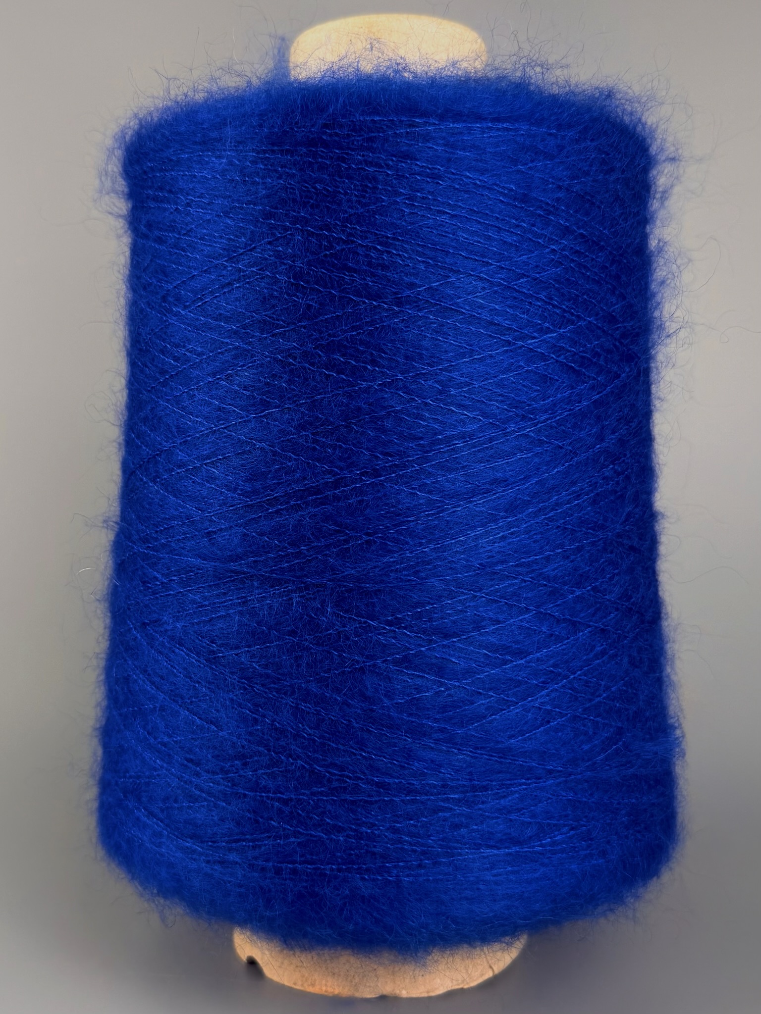 Manifattura Sesia Art. Vivienne 850 m / 100 g – Fil en kid mohair et soie de mûrier col. Bleu royal 4508 photo 2